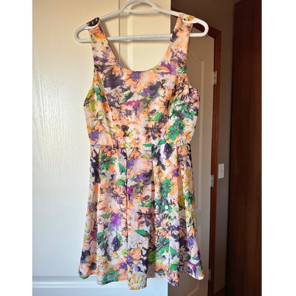 Forever 21 floral mini dress - Picture 1 of 2